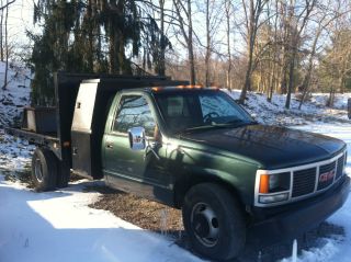 Gmc 3500 - Flatbed / Cab N Chassis / Backpack Tool Box / Diesel - 1991 photo