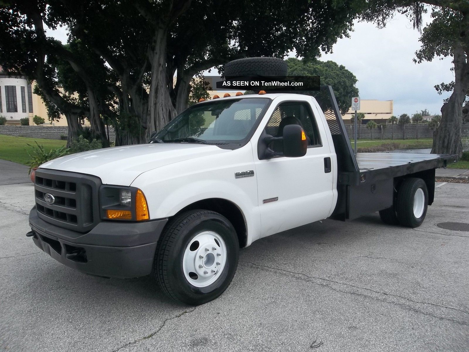 2005 Ford F350 Flatbed Dually Diesel Xl