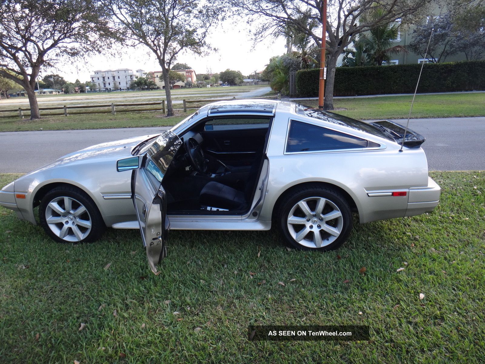 Cars like nissan 300z #7