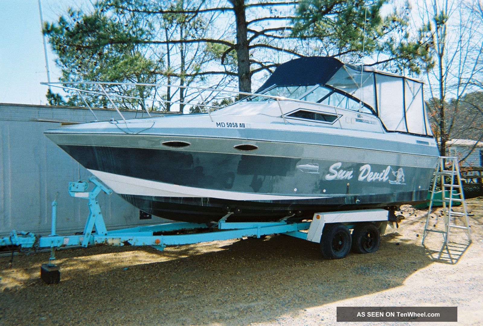 1989 Four Winns 245 Vista