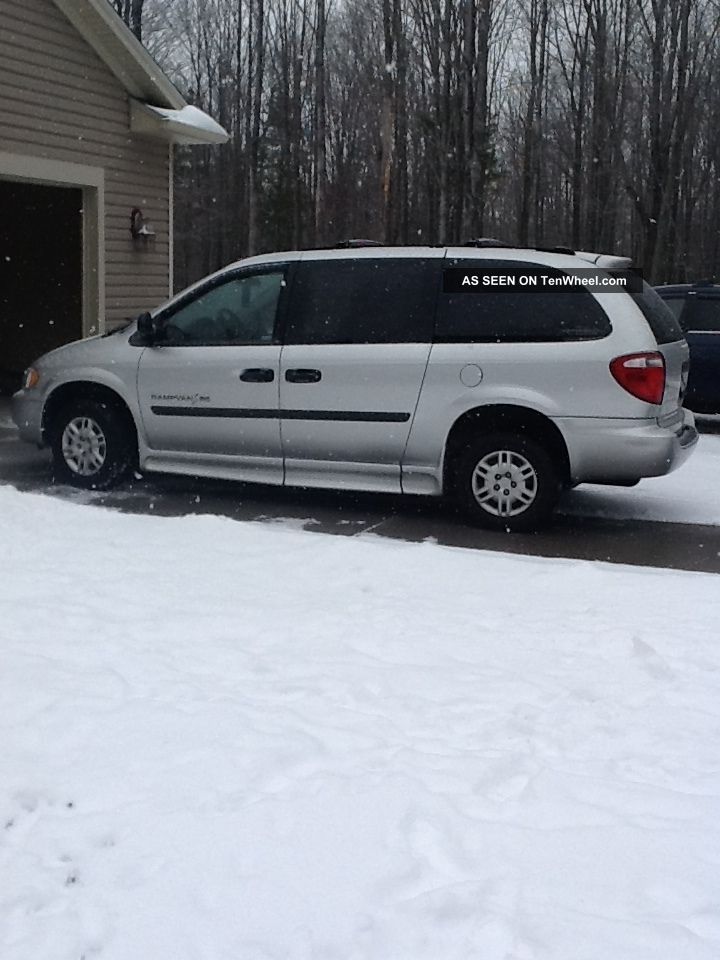 2005 Dodge Grand Caravan Braun Handicap Entervan