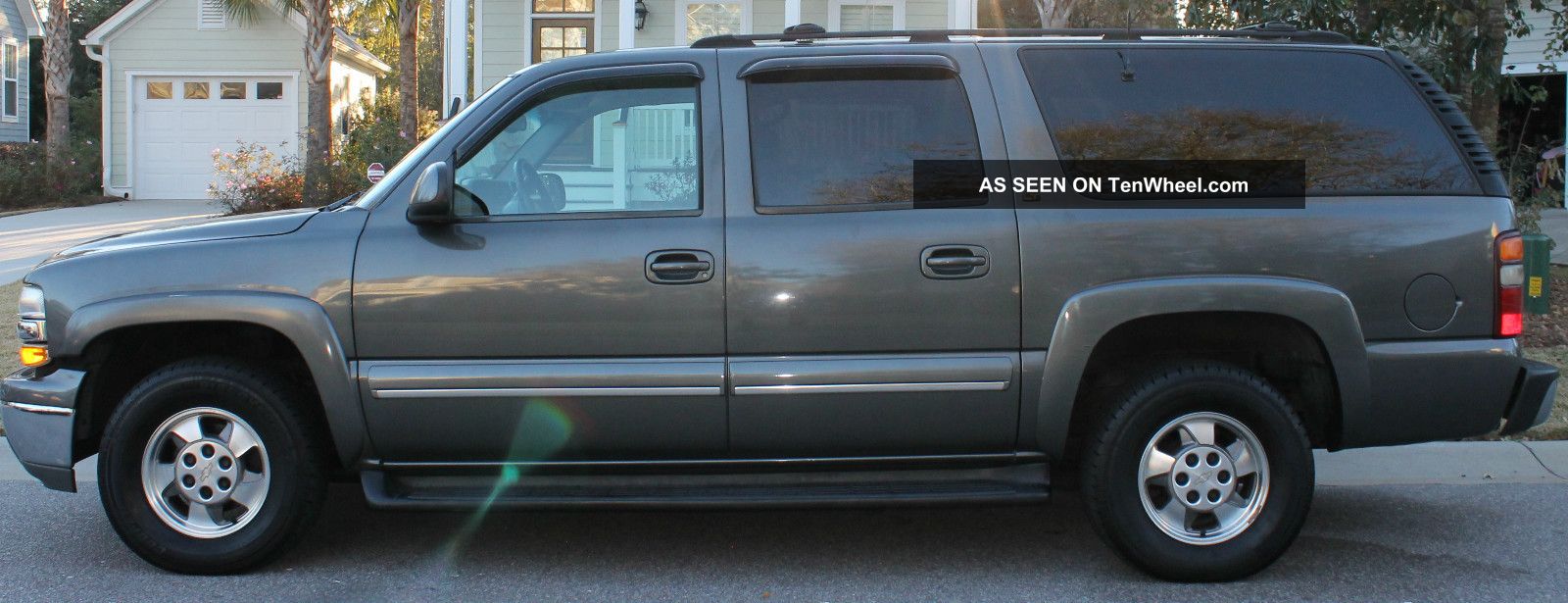 2001 Chevrolet Suburban 1500 Lt Sport Utility 4 Door 5 3l