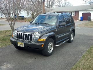 2006 Jeep Liberty Crd Limited 4x4 Turbo Diesel Fully Loaded photo