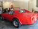 1977 Lt1 4 Speed Manual Mosi Transmission Red Corvette With T - Top.  White Corvette photo 1