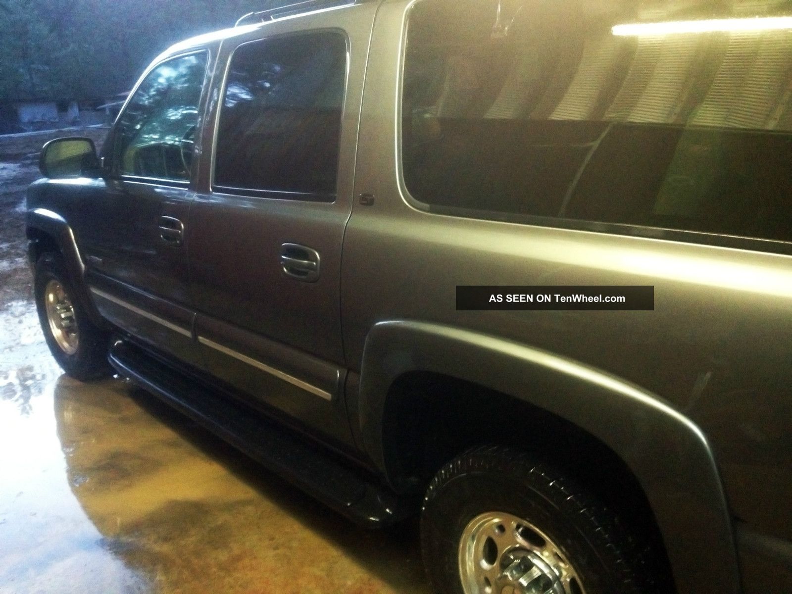 2000 Chevrolet Suburban 2500 Lt Sport Utility 4 Door 6