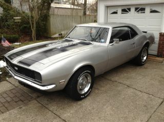 1968 Camaro Rs 350 4spd Very Solid.  Runs And Looks Great No Reseve photo