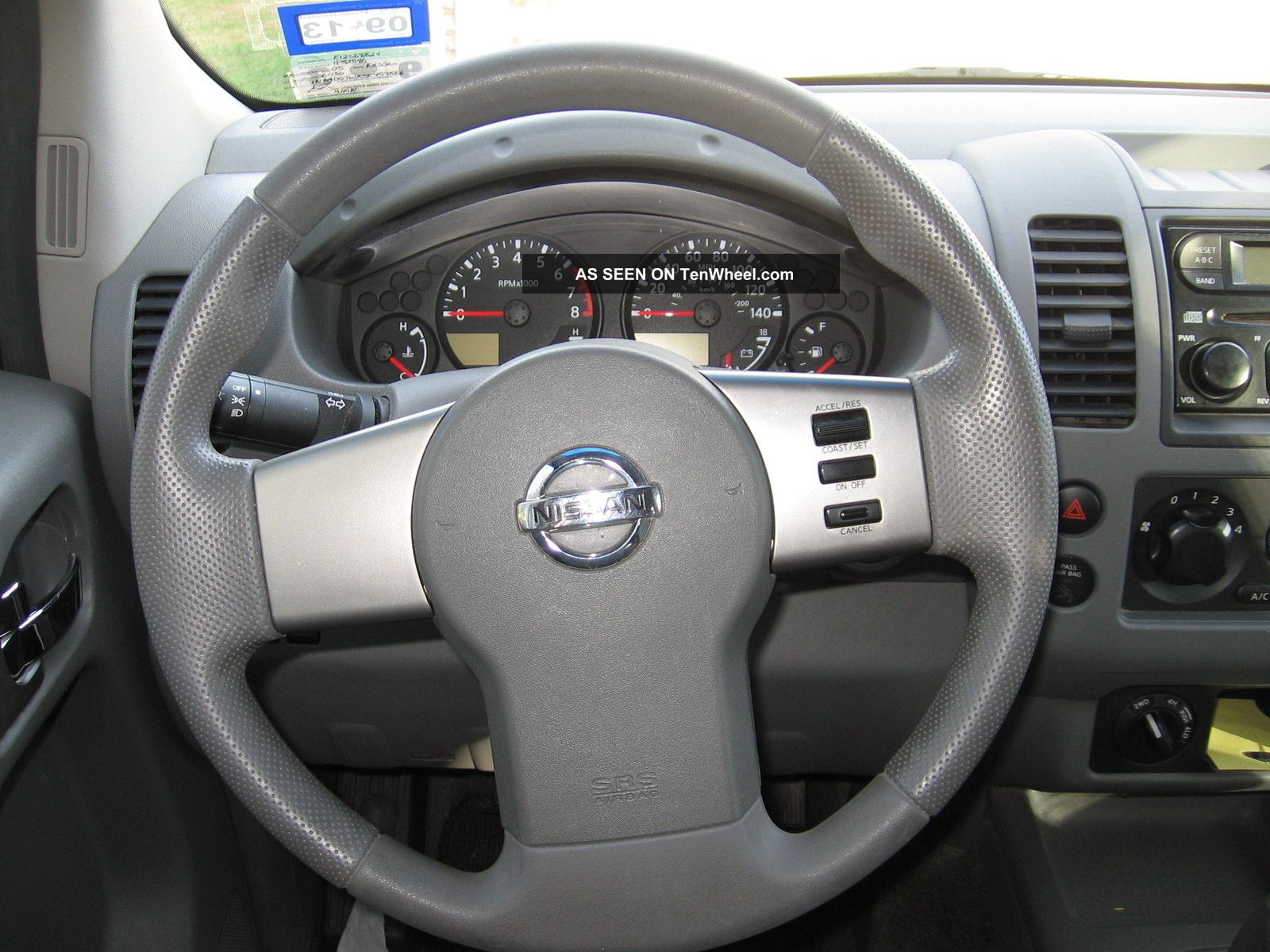 2005 Nissan Frontier Se Crew Cab Pickup 4 Door 4 0l 4x4