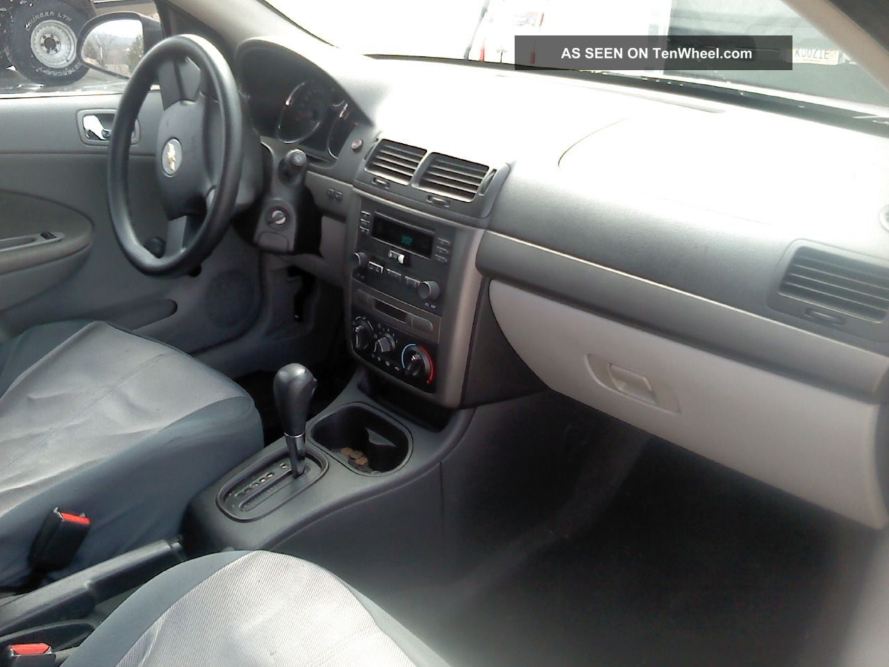 2005 Chevrolet Cobalt Base Coupe 2 Door 2 2l