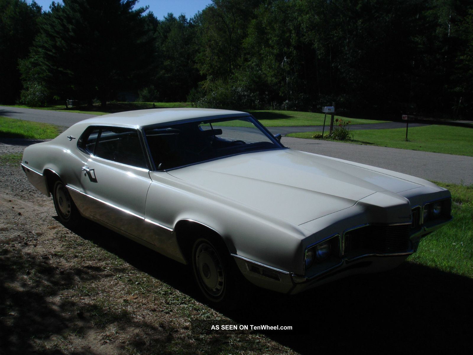 plymouth thunderbird