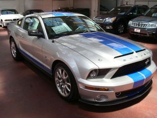 2009 Shelby Gt500kr Only 160 Mile Since photo