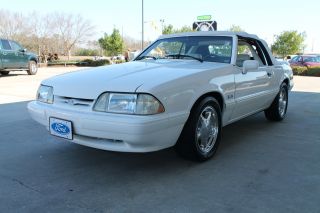 1993 Ford Mustang Lx Convertible 2 - Door 5.  0l Triple White 1 Of photo