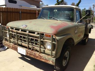 1965 Ford 4x4 Pickup Truck photo