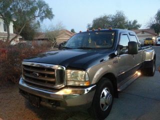 2004 Ford F350 Lariat Le Turbo Diesel Crew Cab Rwd Automatic Long Bed Dually photo