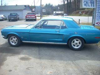 1968 Ford Mustang photo