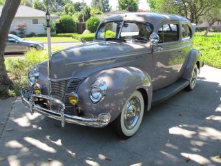 1940 Ford Deluxe Sedan (all) photo