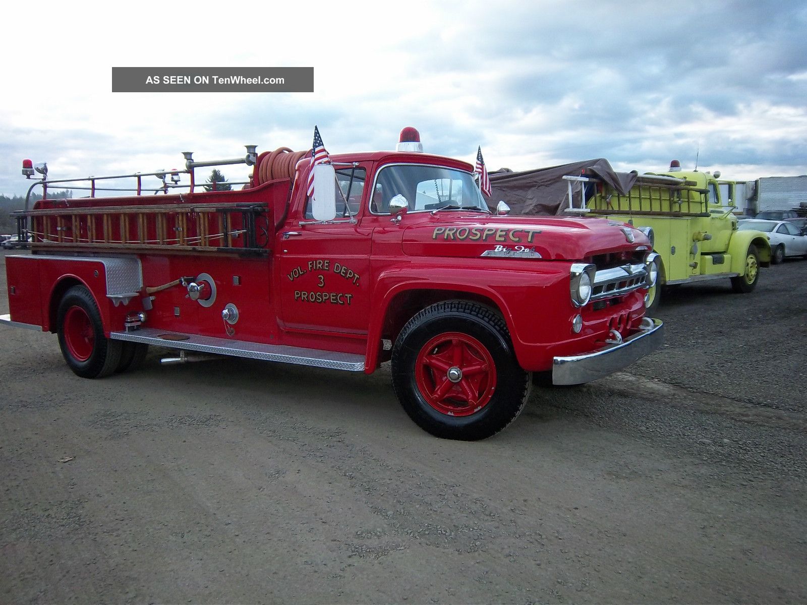 1957 Ford F800 Big Job Seagrave Fire Truck