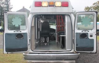 1999 Ford E - 350 Econoline Xl Extended Cargo Van 2 - Door 7.  3l Ambulance Motor photo