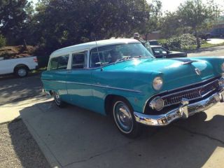 Classic 1955 Ford Ranch Wagon photo