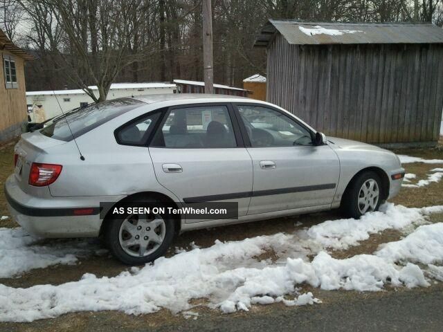 2005 Hyundai Elantra Gls Hatchback 5 Door 2 0l Cash