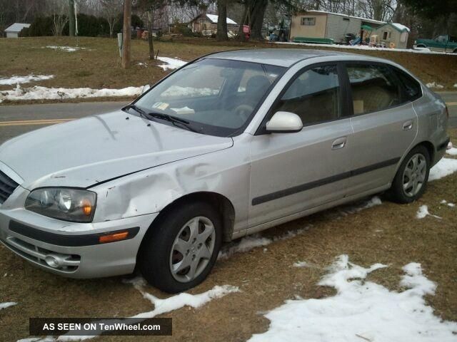 2005 Hyundai Elantra Gls Hatchback 5 Door 2 0l Cash