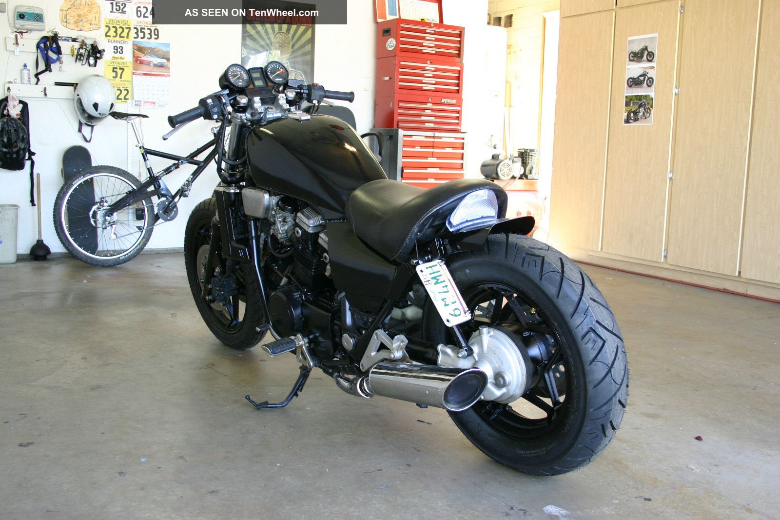 1983 Honda magna v65 bobber #7