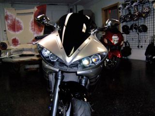2004 Yamaha R6 Limited photo