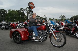 2007 Harley Davidson Softail Custom - - Trike Conversion photo