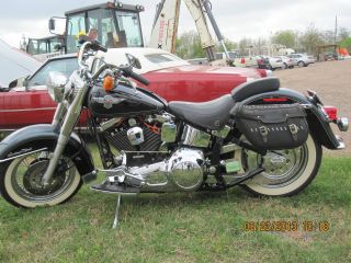 1995 Harley Davidson Heritage Softail photo