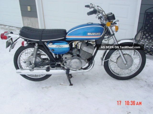 Vintage 1972 Suzuki T250 Hustler Motorcycle Other photo