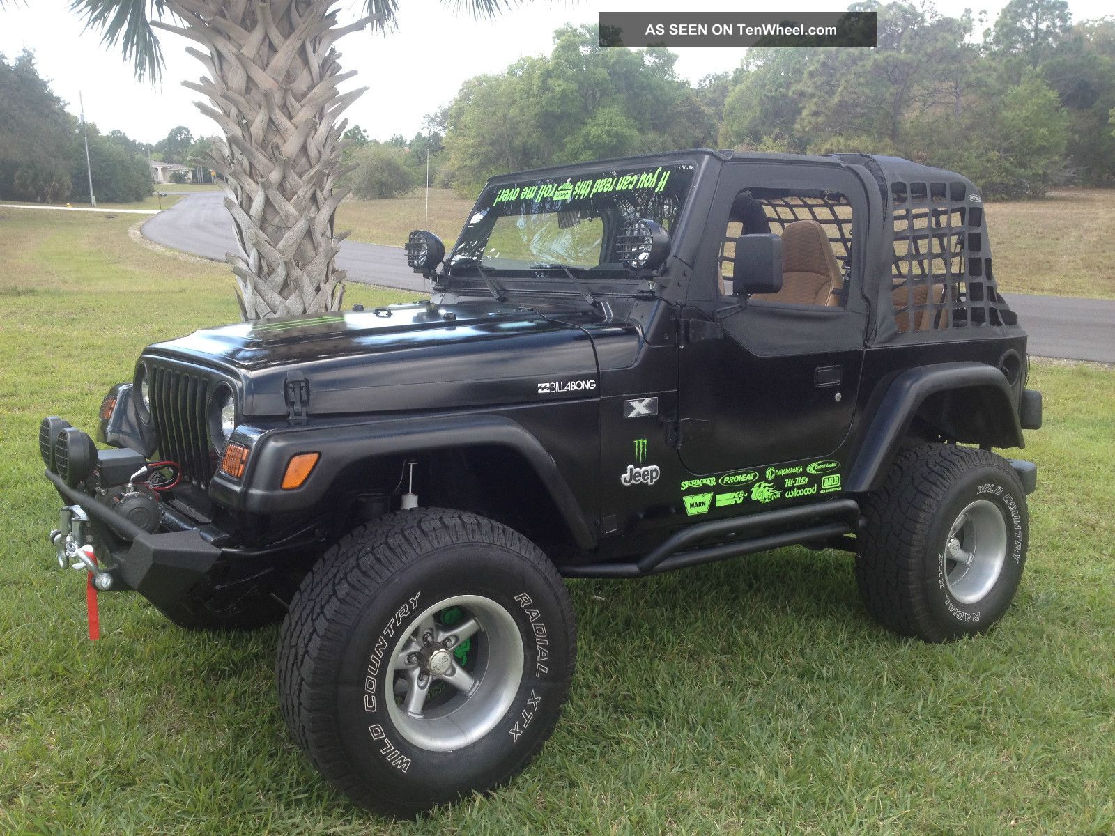 2004 Jeep Wrangler X Sport Utility 2 Door 4 0l