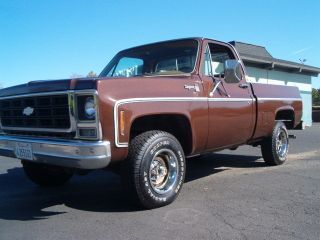 1979 Chevy Short Bed 4x4 Only 2 Owners 350 V8 4spd A / C Rust photo