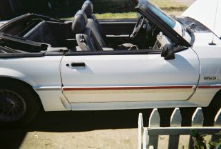 1989 Ford Mustang Gt Convertible 2 - Door 5.  0l photo