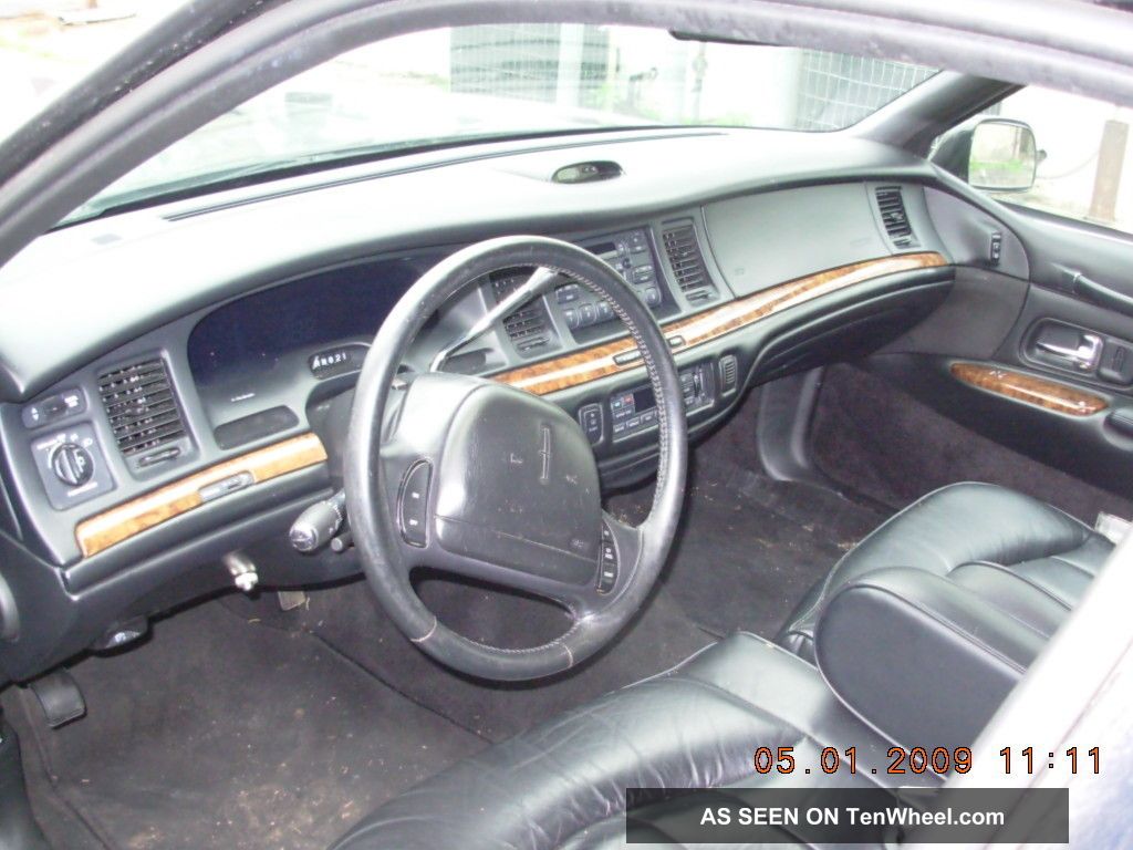 1997 Lincoln Town Car 60 Inch Stretch Limousine 4 Door Triple Black