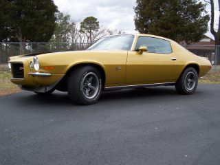 1971 Camaro Z28 / Rs 4 Speed Numbers Matching Drive Train Show Quality Placer Gold photo