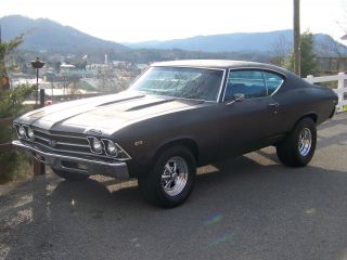 1969 Chevrolet Chevelle Malibu With Fresh Eng.  And 4 Speed Trans And 390 Posi photo