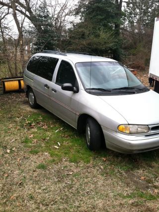 Ford Windstar 1996.  Silver,  94kmiles photo