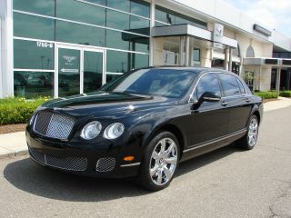 2011 Bentley Continental Flying Spur photo