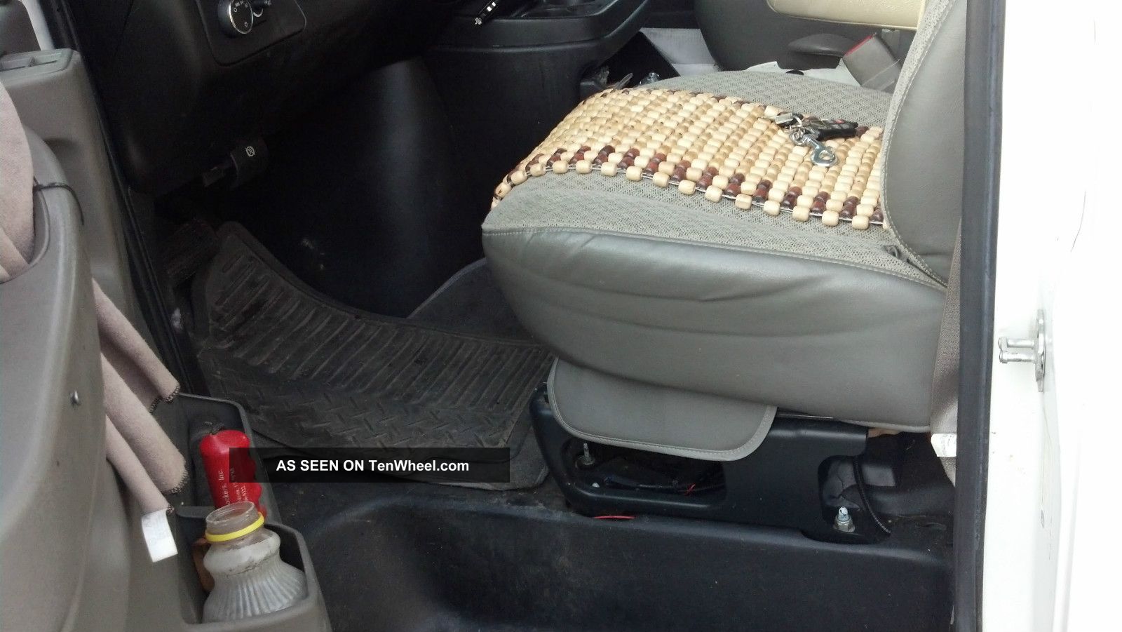 2008 Chevrolet Express 3500 W / Ten Foot Spartan Body And Custom Shelves