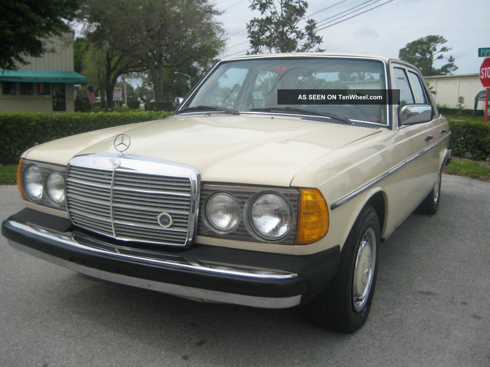 1978 Mercedes Benz 300d
