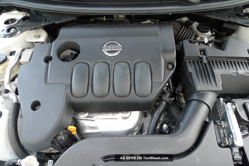 2010 Nissan Altima 2 5l Coupe 15k Mi Abs Cruise