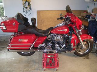 2006 Harley Davidson Ultra Classic Firerfighter Edition photo