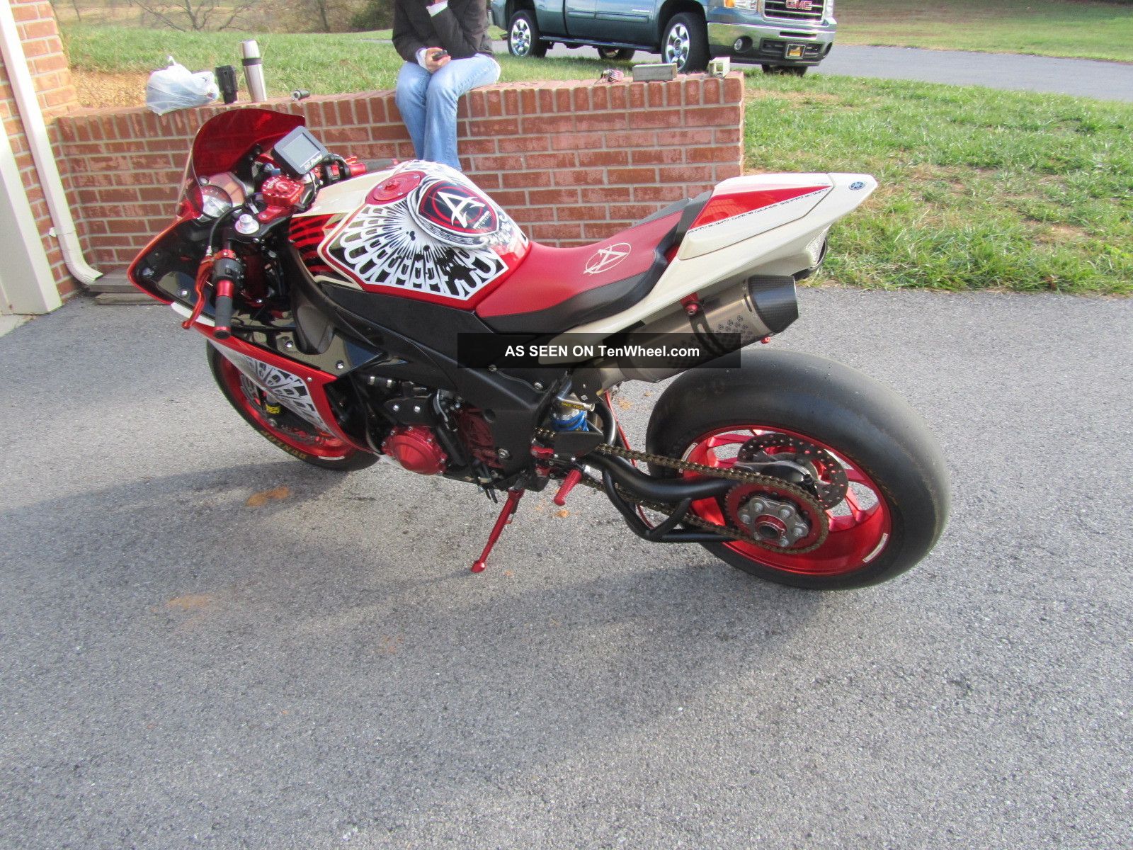 2009 Yamaha R1 Single Sided Swingarm Boz Bros Bike Custom Showbike