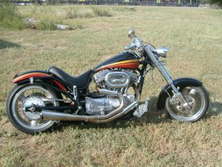 2003 Harley Davidson Custom photo