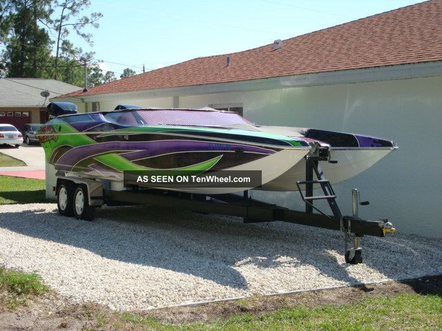 1989 Aronow Power Boats Cat