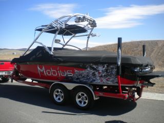 2010 Moomba Mobius Lsv photo