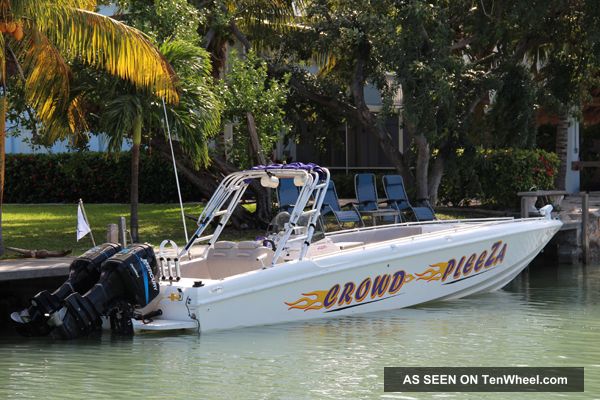 1997 Stealth Cabriolet 33 Offshore Saltwater Fishing photo