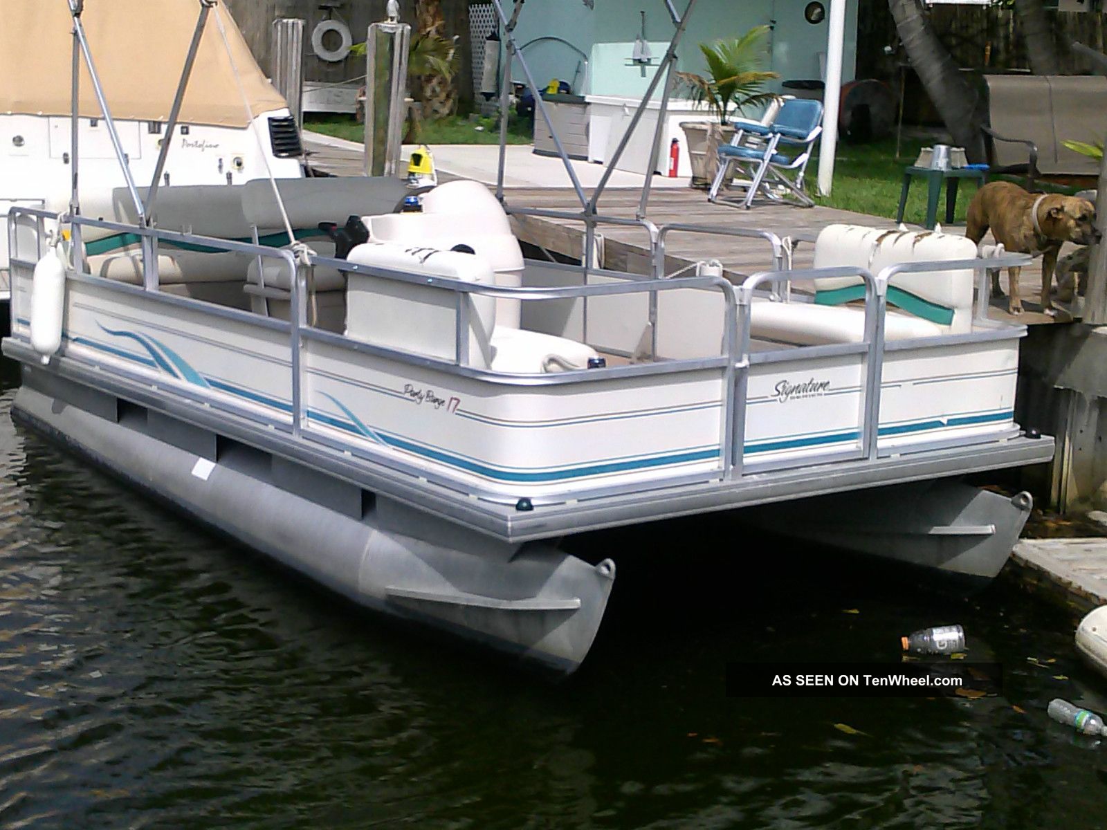 2005 Sun Tracker Party Barge 17 Pontoon / Deck Boats photo