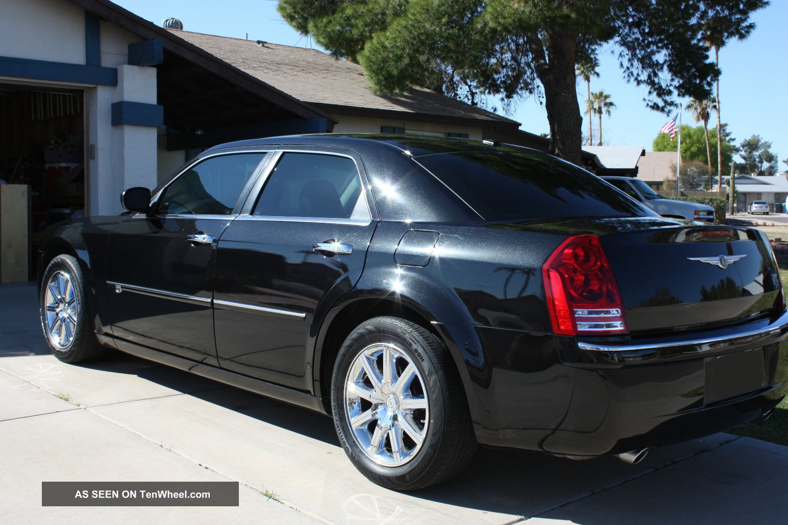 2009 Chrysler 300c 5 7 Litre V8 Hemi Brilliant Black