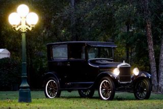 Vintage 1926 Model T Ford Black 2 Door Sedan photo