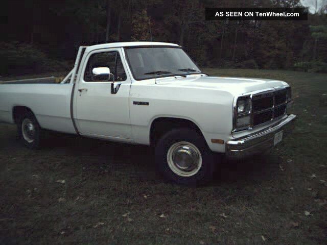 1992 Dodge 3500 Ton Truck Single Rear Wheels Liftgate